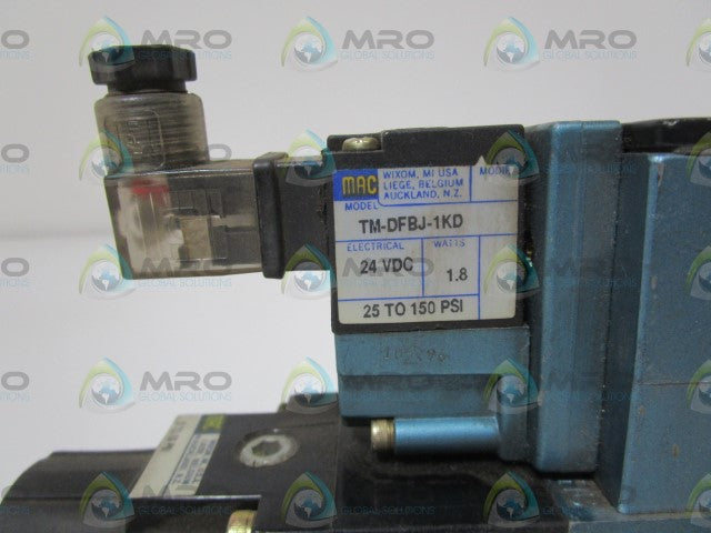 MAC SOLENOID VALVE 82A-CB-CAA-TM-DFBJ-1KD-9 *USED*