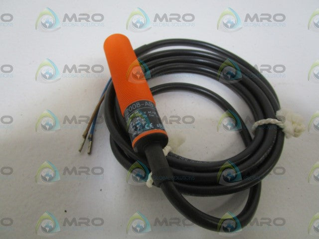 IFM EFECTOR IG0330 INDUCTIVE PROXIMITY SENSOR *NEW IN BOX*