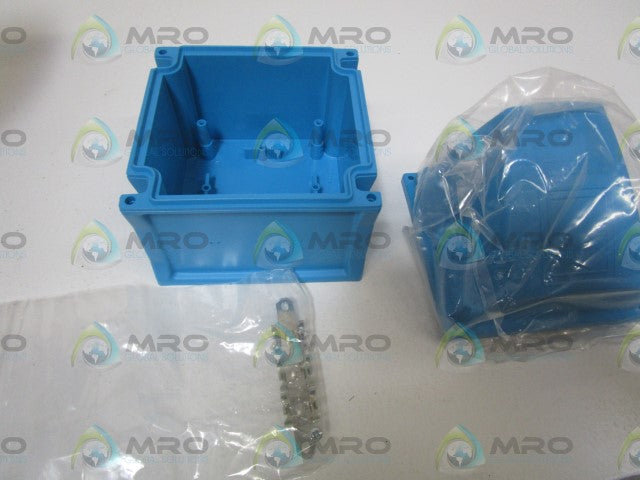 MELTRIC ANGLE/BOX 51-AA058 *NEW IN BOX*