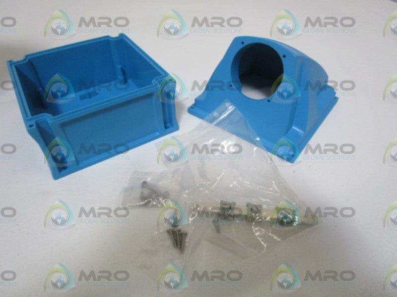 MELTRIC WALL BOX 51-CA058 *NEW IN BOX*