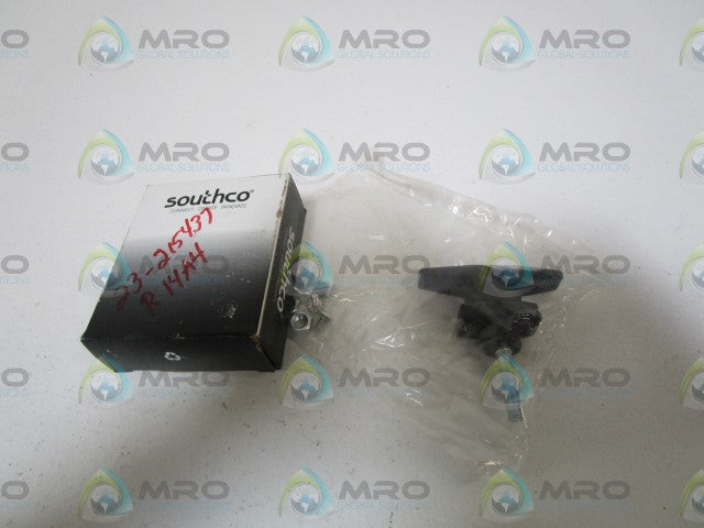 SOUTH CO. LATCH T-HANDLE BLACK SC-738 *NEW IN BOX*