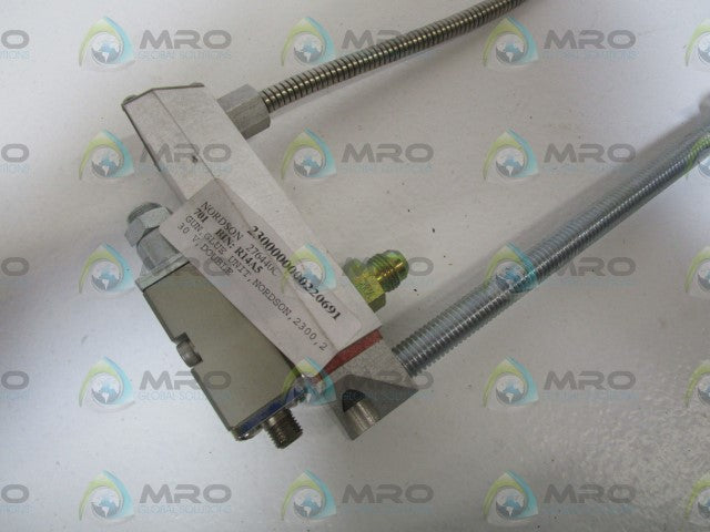 NORDSON GLUE GUN 276440C *NEW NO BOX*
