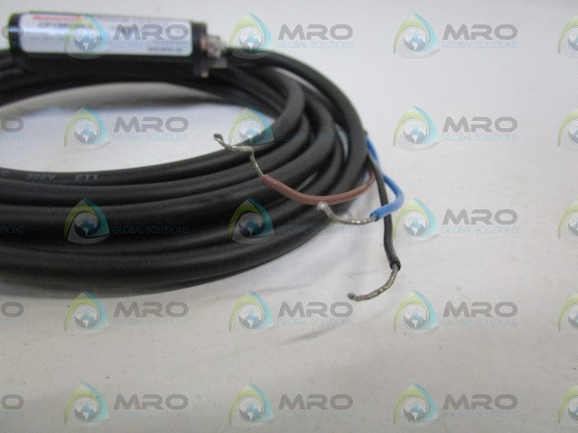 HONEYWELL PHOTOELECTRIC SENSOR CP18RDPL2 *NEW NO BOX*