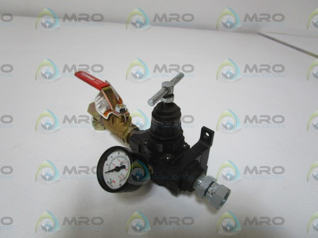 NORGREN REGULATOR R72G-3JT-RMN (AS PICTURED) *NEW NO BOX*