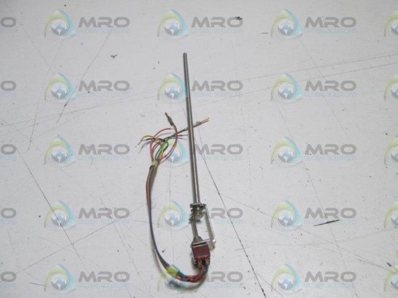 C & K TOGGLE SWITCH 7201 (AS PICTURED)  UNMP