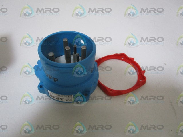 MELTRIC INLET/PLUG 63-68043-972 *NEW IN BOX*