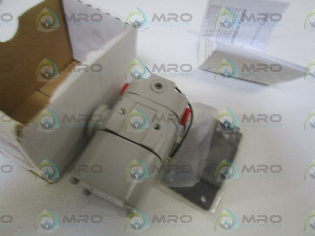 MARSH/BELLOFRAM TRANSDUCER 961-075-00  (BOX AS PICTURED) *NEW IN BOX*