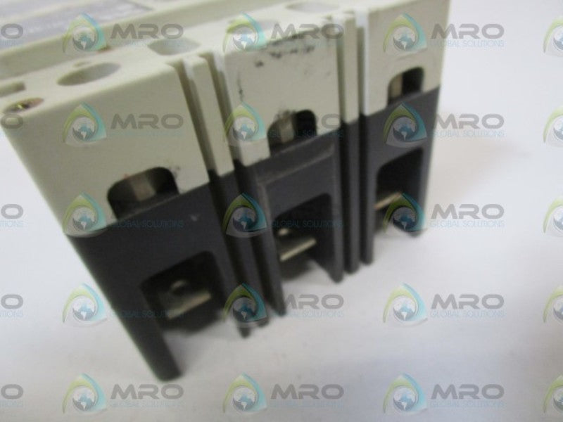 CUTLER HAMMER HMCP015E0CA02 15A  NSNP