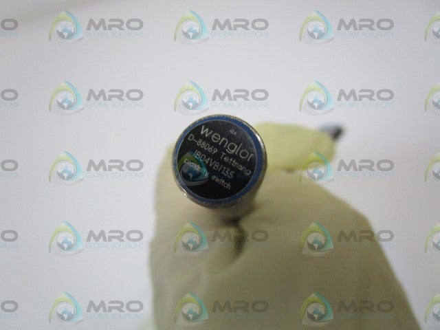 WENGLOR INDUCTIVE PROXIMITY SWITCH IB04VBI135 *NEW IN BAG*