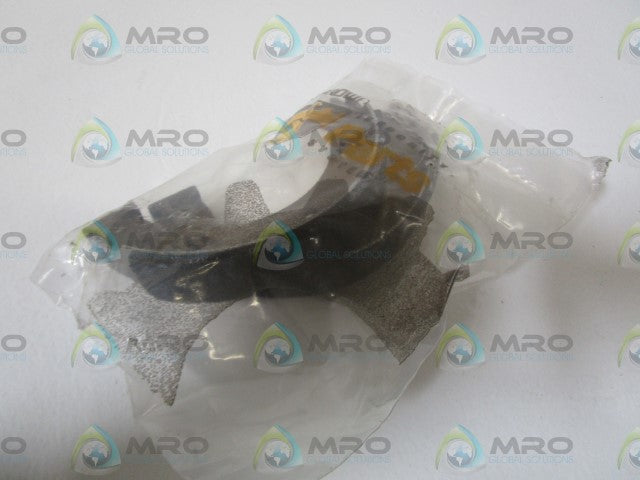 LOT OF 2 CROWN BRAKE SHOE 109597 *NEW IN FACTORY BAG*