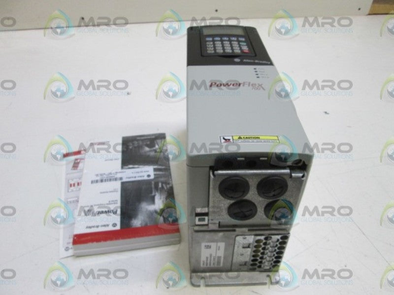 INDUSTRIAL SPARE PART AC DRIVE 208D8P0A3AYNANC0 SER. B  NSMP