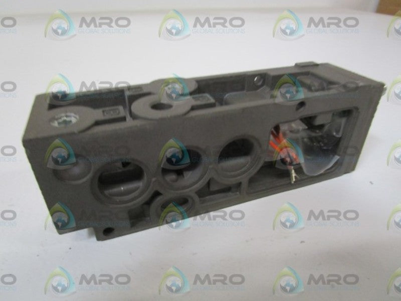 NUMATICS HH-3 MANIFOLD *NEW NO BOX*