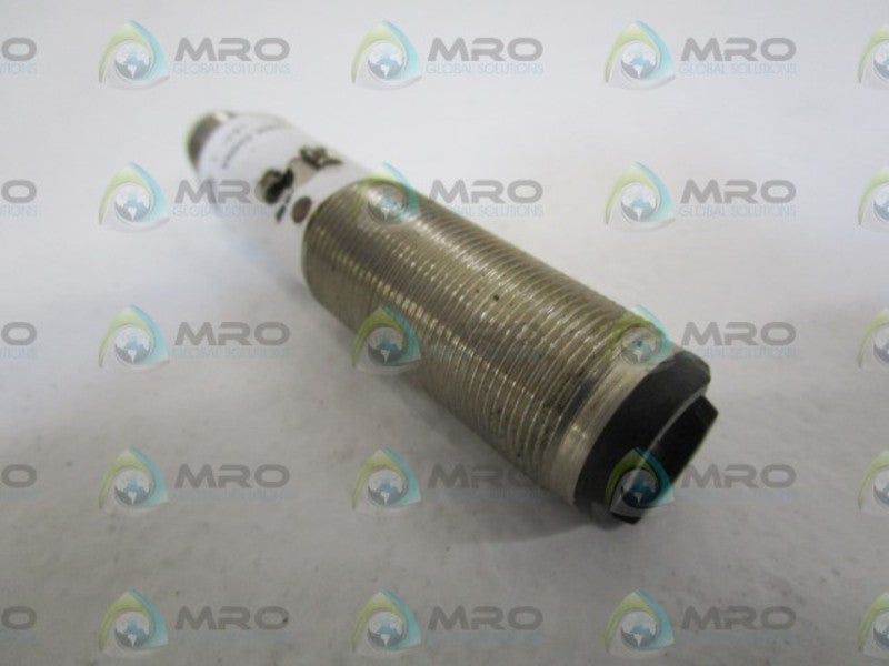 HTM PHOTOELECTRIC SENSOR M18B-L3000N-CX9Q4UE *USED*