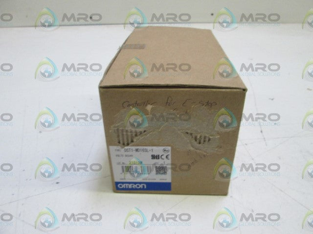 Omron DST1MD16SL1 NSFP **GENUINE** DST1 MD16SL 1