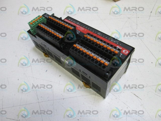 Omron DST1MD16SL1 NSFP **GENUINE** DST1 MD16SL 1