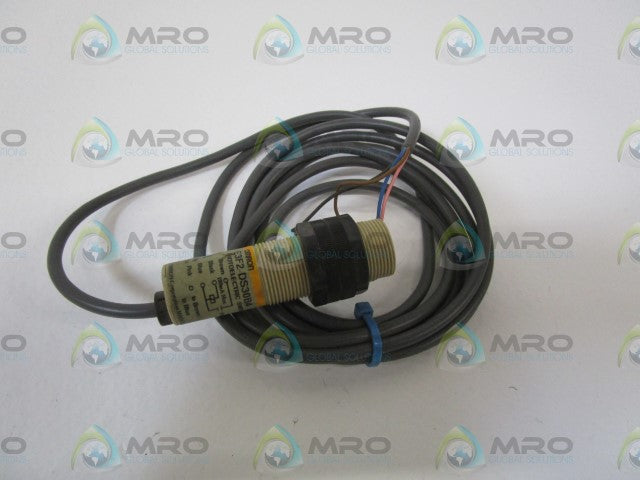 OMRON PHOTOELECTRIC SWITCH E3F2-DS30B4 *USED*