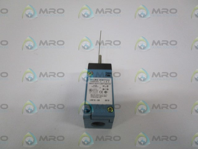 MICROSWITCH LIMIT SWITCH LSK1A-8A *NEW NO BOX*