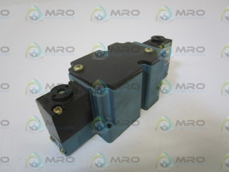 MAC SOLENOID VALVE 6321D-311-PM-611DA *USED*
