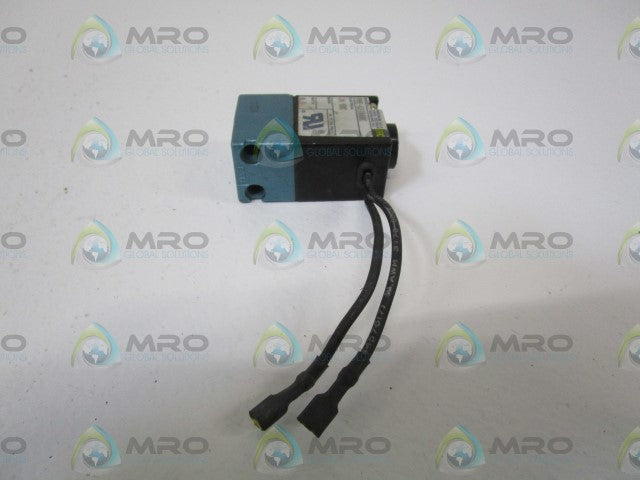 MAC PILOT VALVE PME-611DABE *USED*