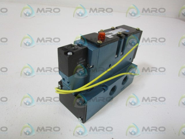MAC SOLENOID VALVE 93A-AAB-CAA-DP-DJAP-1DG *NEW NO BOX*