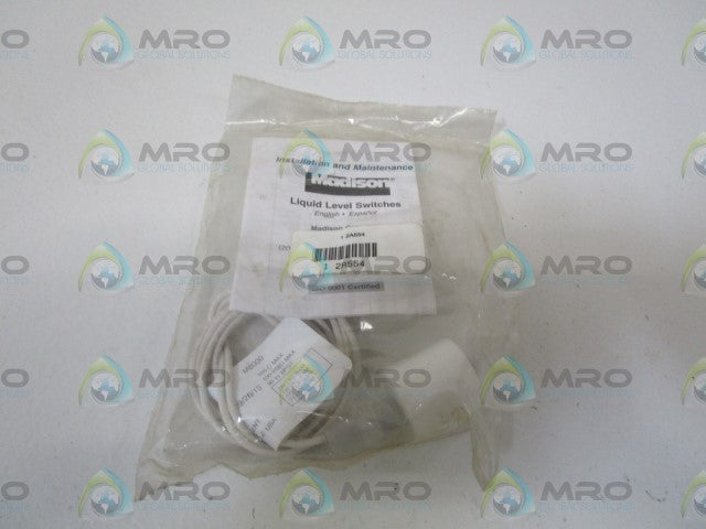 MADISON M8000 * NEW IN FACTORY BAG *