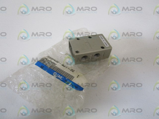 SMC 1/8" MECHANICAL VALVE NVM430-N01-00 *NEW NO BOX*