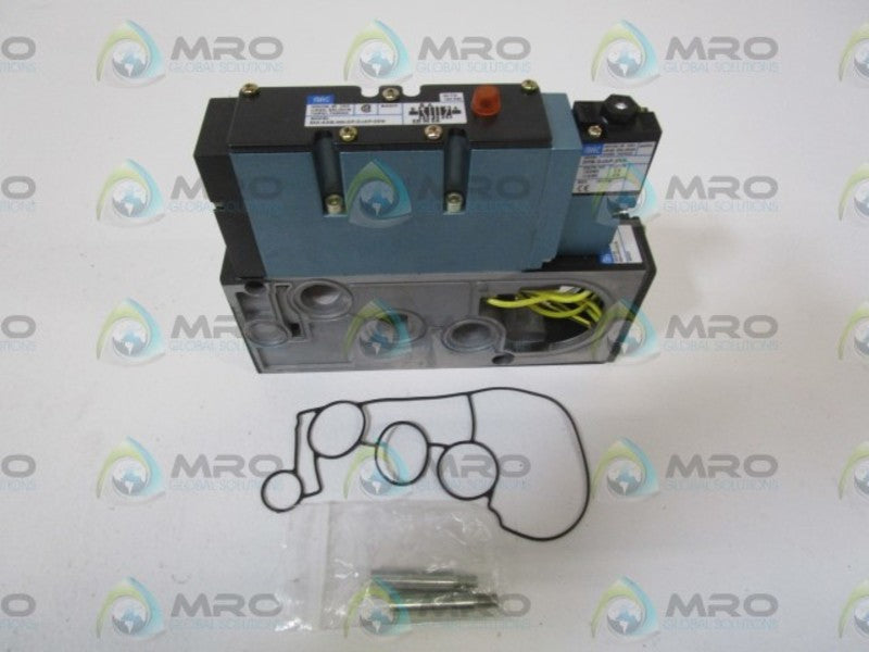 MAC SOLENOID VALVE 93A-AAB-000-DP-DJAP-2DG *NEW NO BOX*