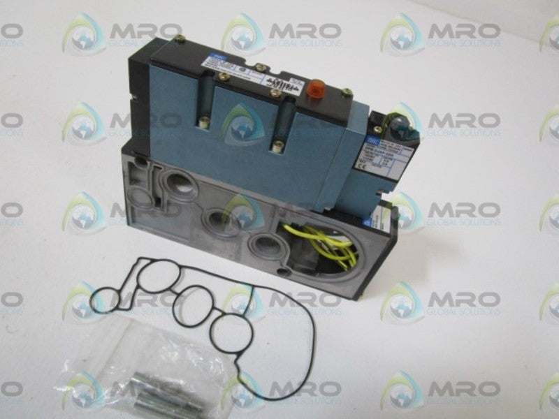 MAC SOLENOID VALVE 93A-AAB-000-DP-DJAP-2DG *NEW NO BOX*