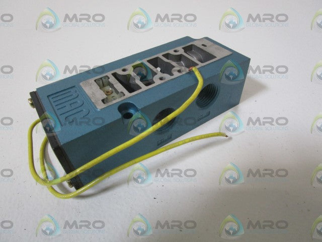 MAC MANIFOLD BASE 93A-000-CAA *NEW NO BOX*
