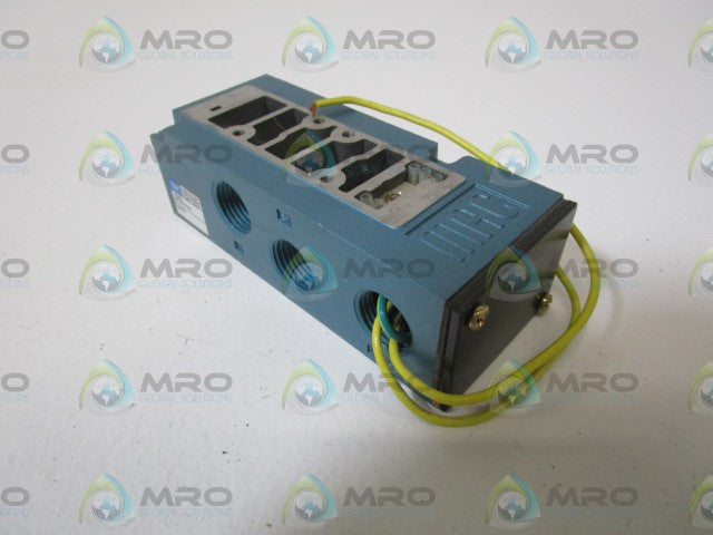 MAC MANIFOLD BASE 93A-000-CAA *NEW NO BOX*