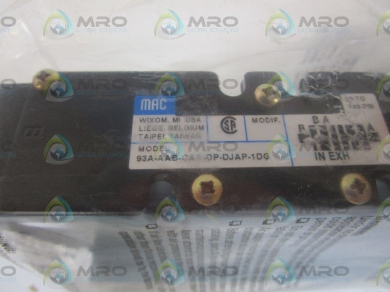MAC SOLENOID VALVE 93A-AAB-CAA-DP-DJAP-1DG *NEW IN BOX*