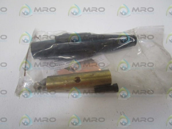 PASS & SEYMOUR FEMALE PLUG PS20FB-BK  NSMP