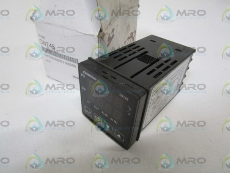 OMEGA CN745 TEMPERATURE CONTROLLER *NEW IN BOX*