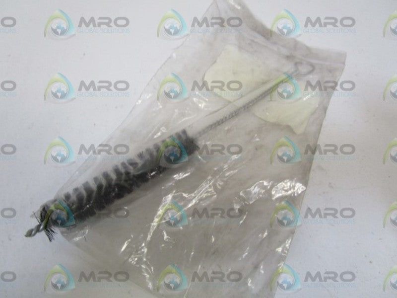 BINKS ROUND BRUSH 82-469  NSNP IN BAG