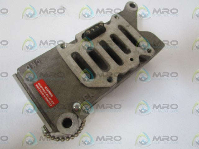 PARKER K022090 BASE *NEW NO BOX*