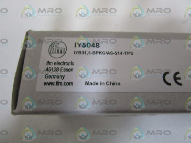IFM EFECTOR IY5048 INDUCTIVE PROXIMITY SENSOR *NEW IN BOX*