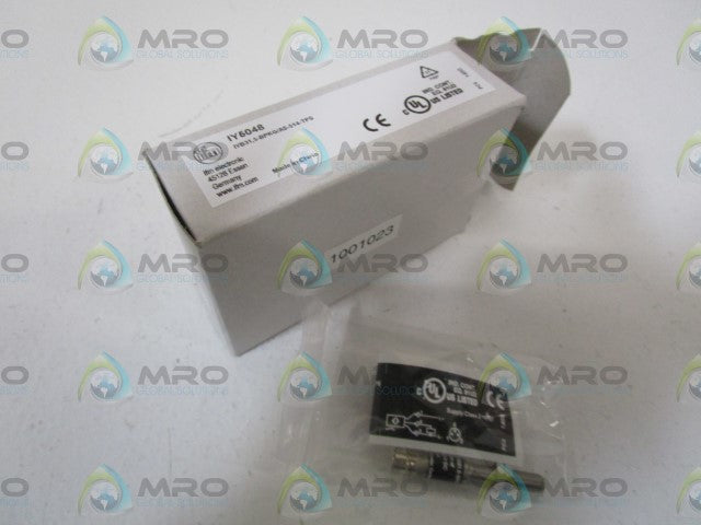 IFM EFECTOR IY5048 INDUCTIVE PROXIMITY SENSOR *NEW IN BOX*