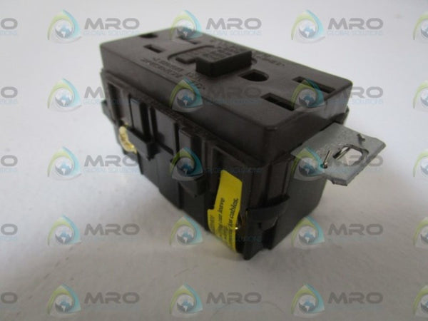 HUBBELL RECEPTACLE GF15LA  NSNP