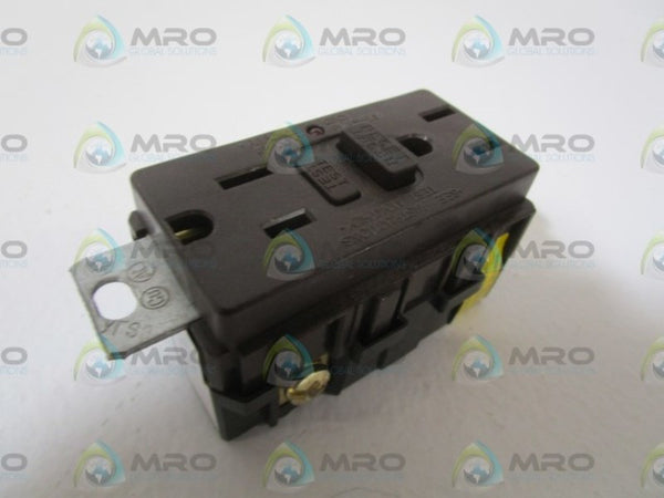 HUBBELL RECEPTACLE GF15LA  NSNP