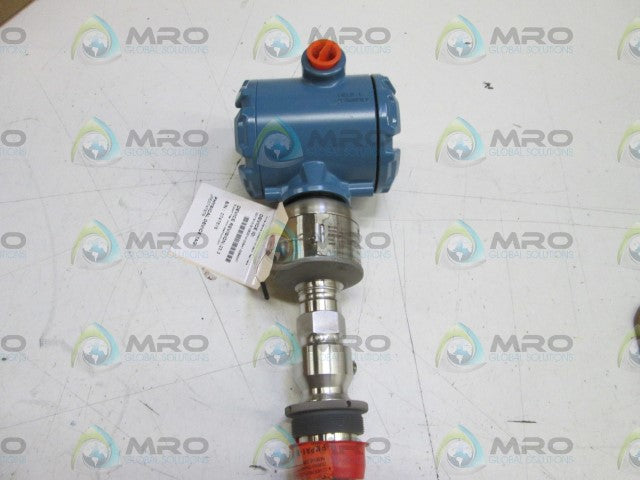 ROSEMOUNT TRANSMITTER  3051S2TG2A2B11F1A / 1199WNA95NUCP30AA00 *NEW IN BOX*