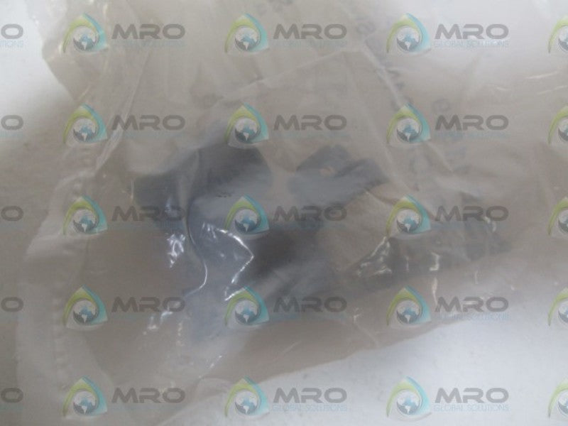 IFM EFECTOR E11509 SOCKET FOR SENSORS W/ M12 CONNECTOR * NEW IN FACTORY BAG *