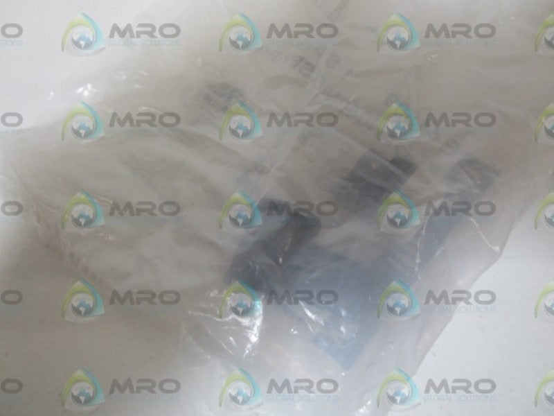 IFM EFECTOR E11509 SOCKET FOR SENSORS W/ M12 CONNECTOR * NEW IN FACTORY BAG *