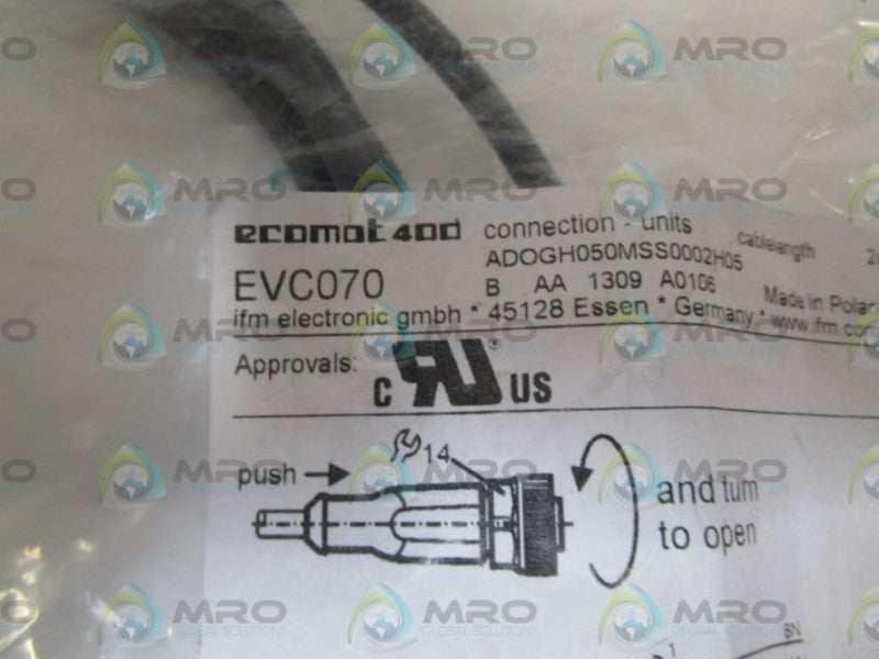 IFM EFECTOR EVC070 SOCKET FOR SENSORS W/ M12 CONNECTOR  NSMP