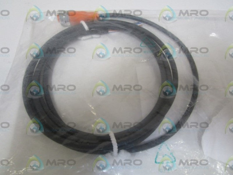 IFM EFECTOR EVC070 SOCKET FOR SENSORS W/ M12 CONNECTOR  NSMP