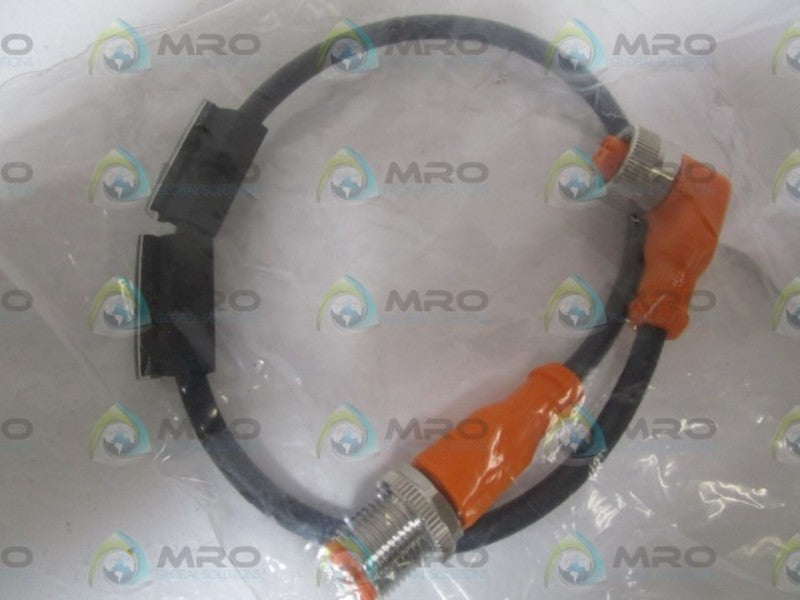 IFM EFECTOR EVC060 CABLE CONNECTOR * NEW IN FACTORY BAG *