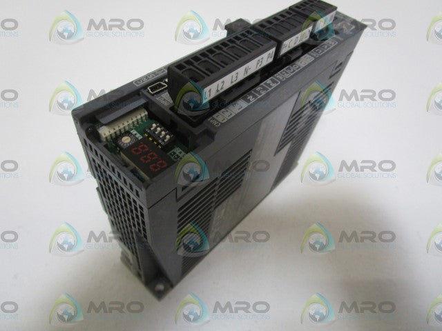 MITSUBISHI MR-J4-10B (AS PICTURED) *USED*