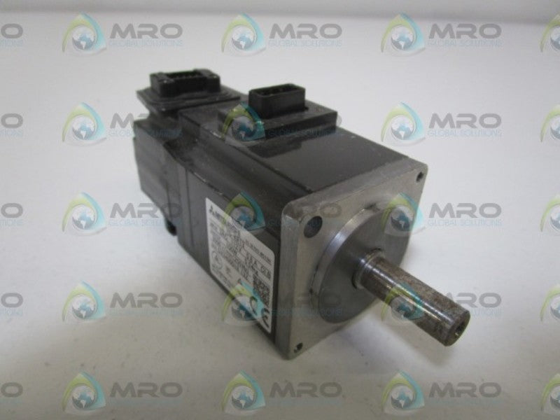 MITSUBISHI AC SERVO MOTOR HG-KR13 *USED*
