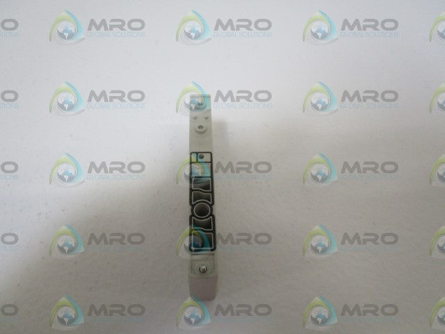 LOT OF 8 FESTO 573422 COVER PLATE VABB-L1-10-T *NEW NO BOX*