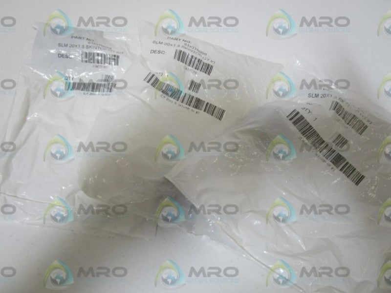 LOT OF 3 SKINTOP CONNECTOR 61KIT0098 * NEW IN FACTORY BAG *