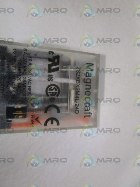 SCHNEIDER ELECTRIC 24VDC RELAY 782XBX2M4L-24D *NEW NO BOX*